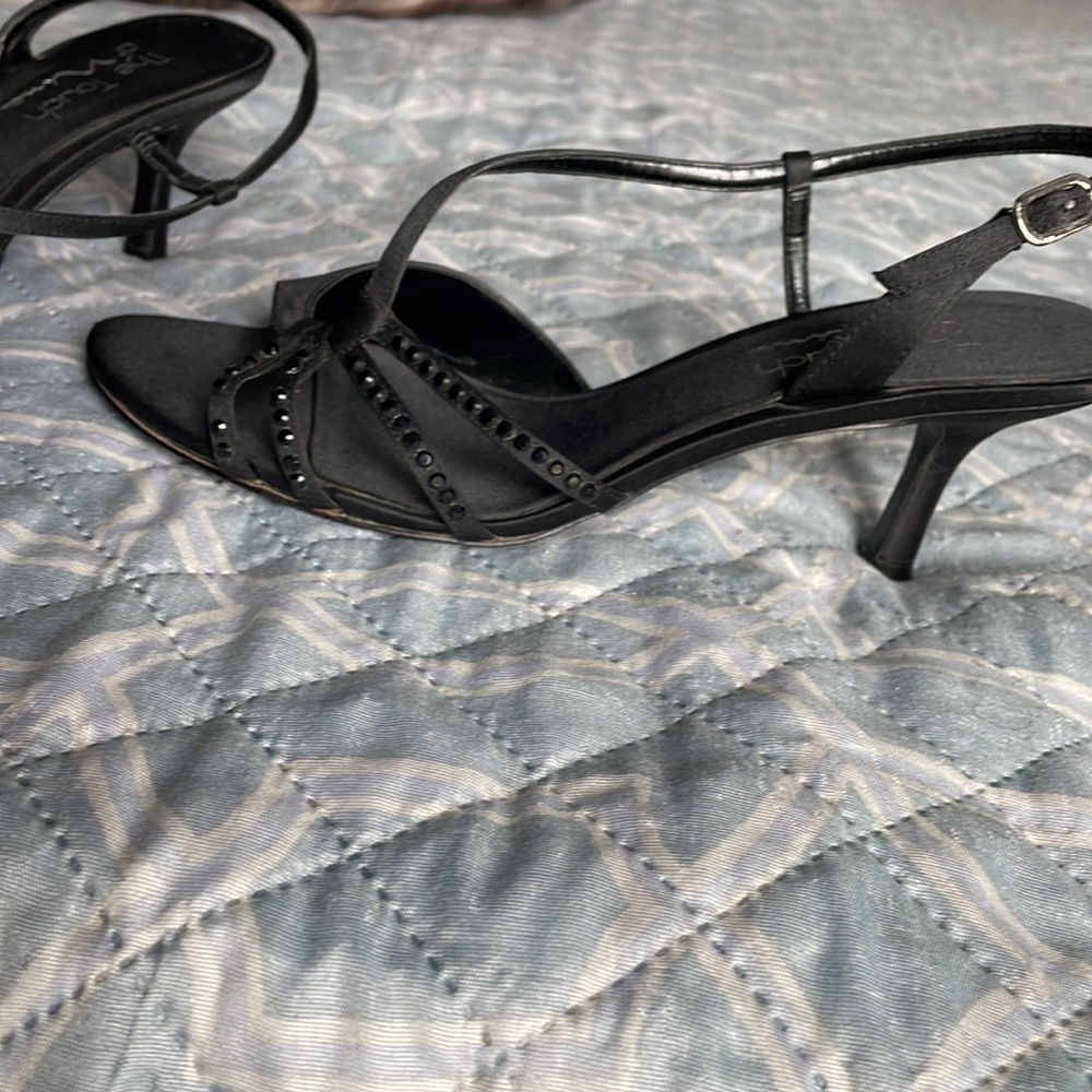 Black 2.5 inch heels